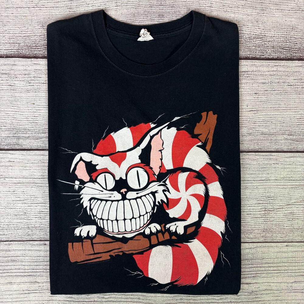 Vintage Alice In Wonderland "We Are All Mad Here" Cat Graphic T-shirt